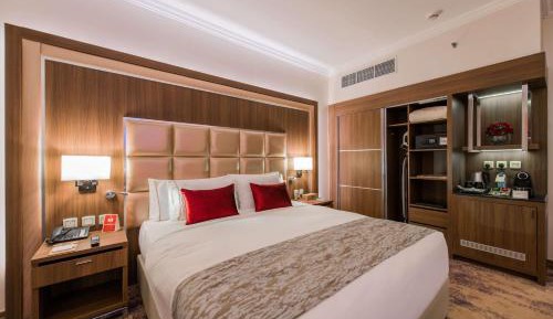 1 King Bed Junior Suite With City View
