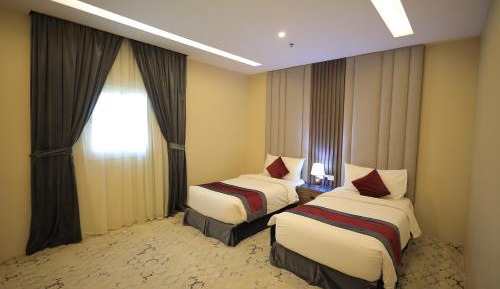 Twin Room with Shared Toilet