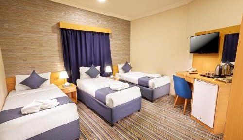 Triple Room