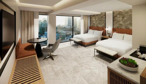 Signature Queen Room with Two Queen Beds and City View