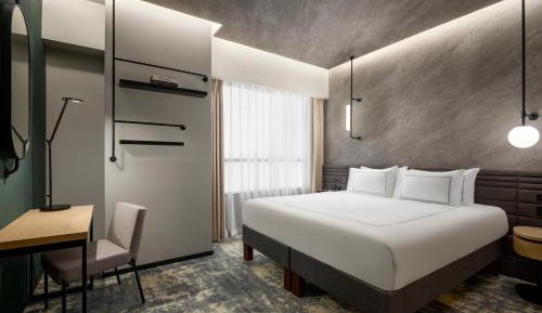 Elite Living King Studio