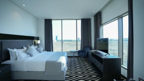 Suite with City View
