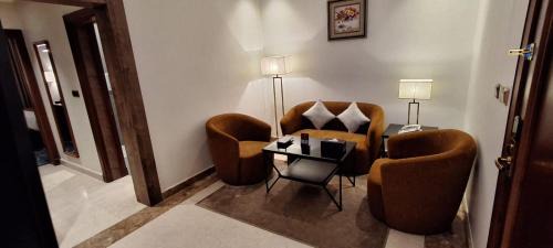 Junior Suite with Garden View
