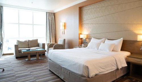 Standard King Room