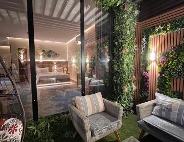 Studio with Terrace