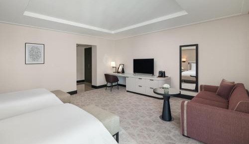 Premier Room Twin City View
