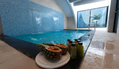 Four-Bedroom Apartment with Private Pool