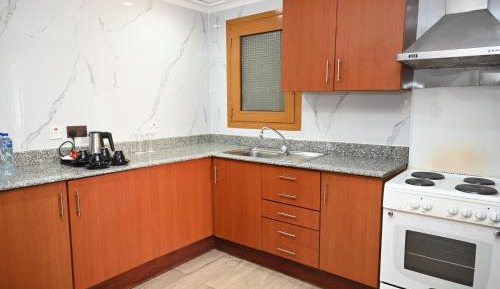 Presidential 3-Bedrooms Suite with Haram View 