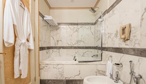 Royal Suite One Bedroom City View | Executive Floor 