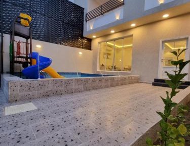 Three-Bedroom Chalet