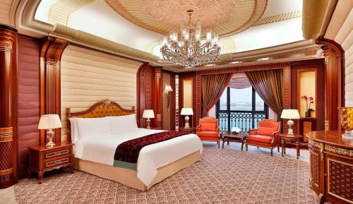 Royal Suite, 1 Bedroom Suite, 1 King, Balcony