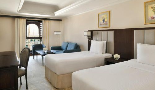 Deluxe Twin Room with Haram View