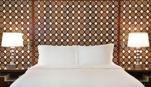 King Room with City View