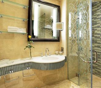 Two-Bedroom Family Suite with Partial Kaaba View