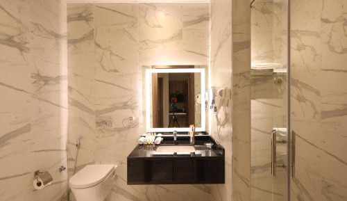 Junior Suite with Garden View