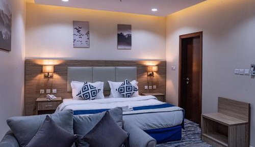 King Studio Apartment