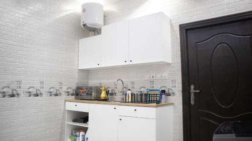 Three-Bedroom Apartment - High Floor