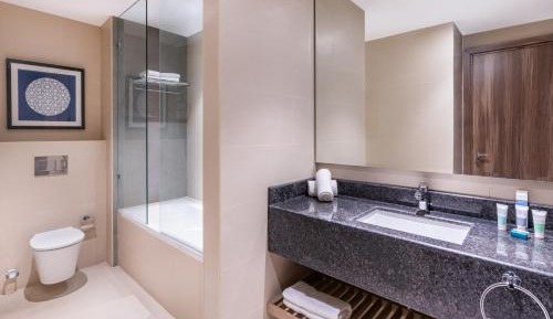 One-Bedroom Suite with Courtyard View