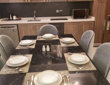 Queen Suite