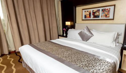 Premium King Room