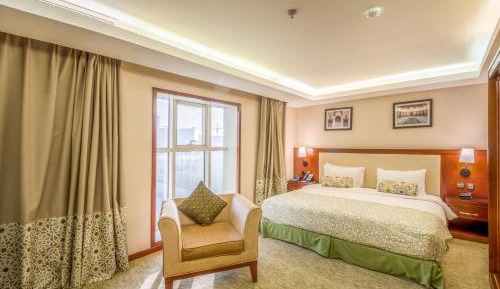 Executive Suite
