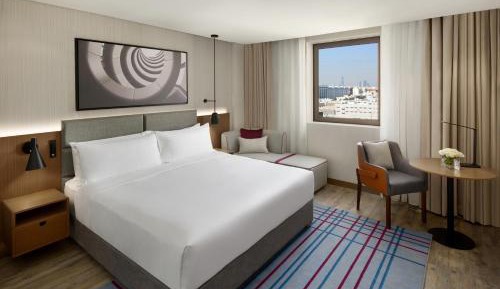 One-Bedroom Suite with City View