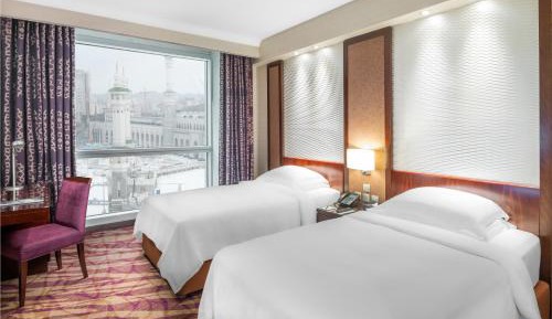  Spacious Partial Haram View Room – Twin Beds