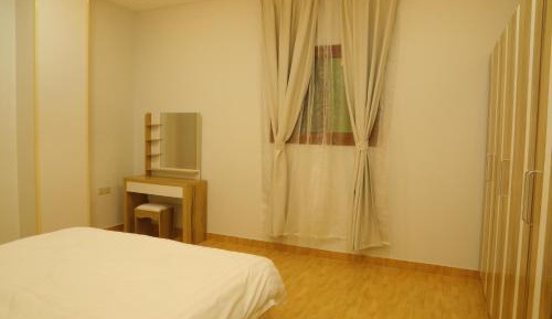 Two Bedroom Apartment with Two Bathrooms