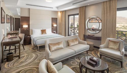 Junior Suite One King Bed