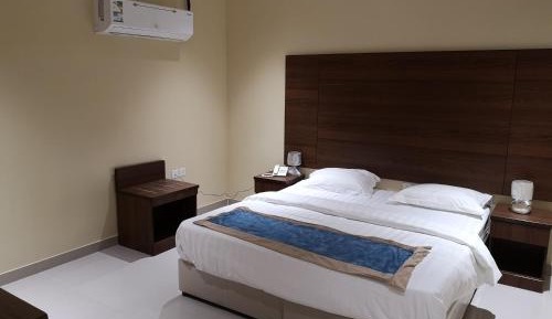 Deluxe Family Suite