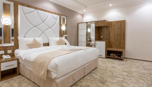 Superior King Room