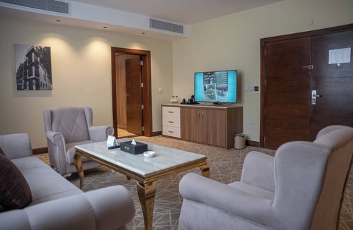Al-Hamra'a Hotel | Rosemond Al Hamra