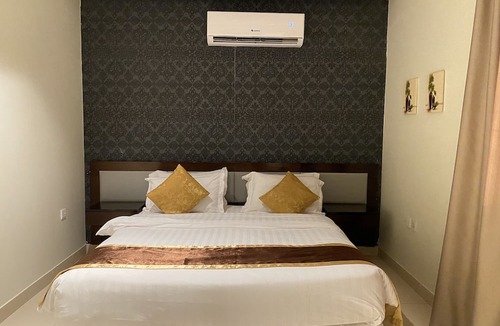 Al Mubarraz Hotel | Triple Tree Serviced Apartments الشجرة الثلاثية للشقق المخدومة