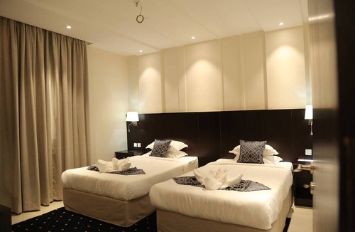 Al Bawadi Hotel | Lamar Al Bawadi Hotel