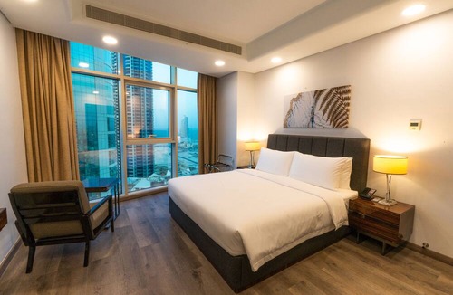 Block 428 Hotel | S Plaza Suites Hotel