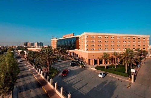 Al Yarmouk Hotel | Al Gosaibi Hotel - Villa