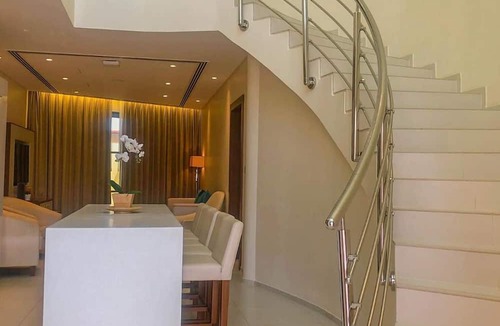 Manama Hotel | Grand Swiss-Belhotel Waterfront Seef