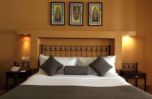 Dhahran Hotel | Mena Holiday Beach Resort Half Moon Bay