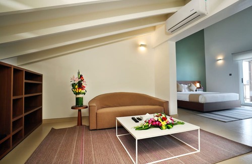 Sitra Hotel | Al Bander Hotel & Resort
