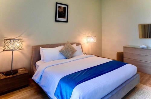 Muharraq Hotel | Dragon Beach Hotel