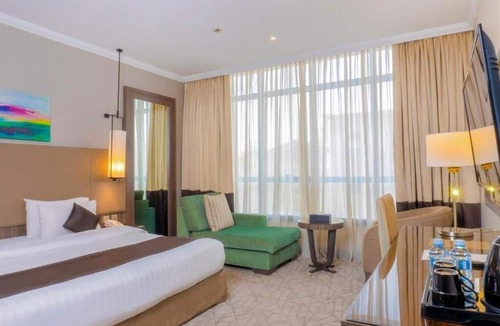 Al-Hamra'a Hotel | Aquila Hotel