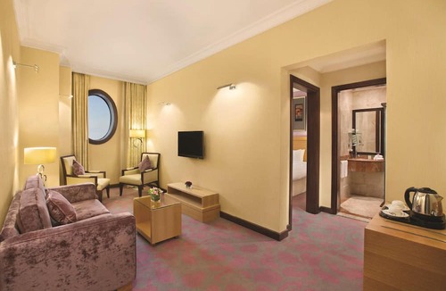 Al Ulaya Hotel | DoubleTree by Hilton Hotel Dhahran