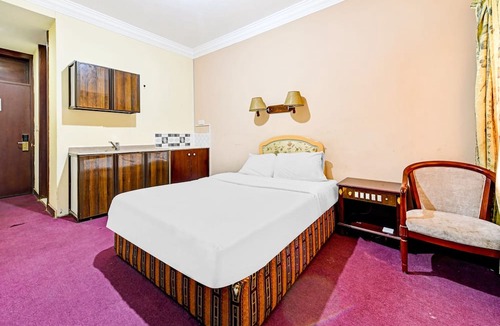 Qudaibiya Hotel | OYO 119 Le Vondome