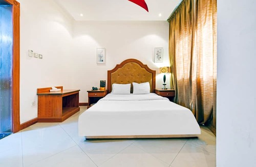Juffair Hotel | OYO 118 Revira Hotel