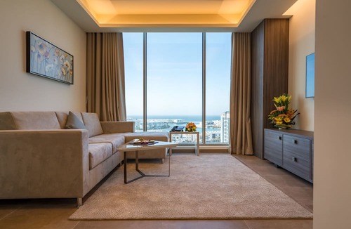 Muharraq Hotel | Solymar Hotel & Beach