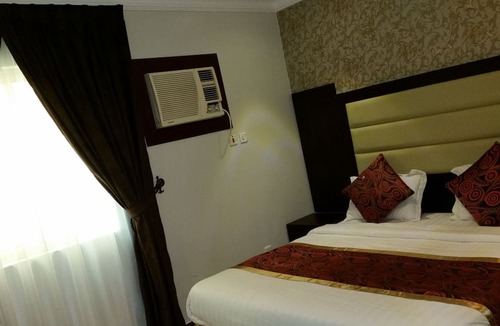 Al Ulaya Hotel | Mkani Apartment