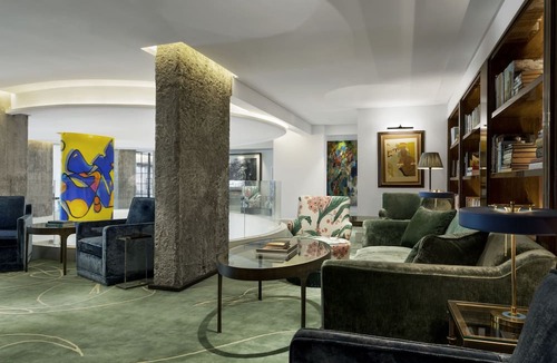 Manama Center Hotel | The Merchant House