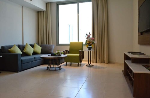 Juffair Hotel | Ramee Palace Hotel