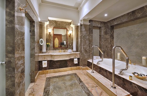 Ash Shati Hotel | Waldorf Astoria Jeddah - Qasr Al Sharq