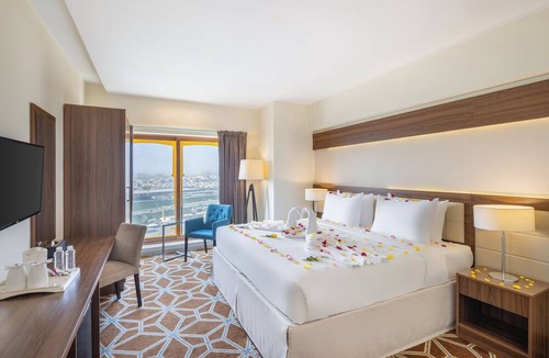60th Street Hotel | Blue Coral Hotel